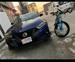 نیسان مەگزیما